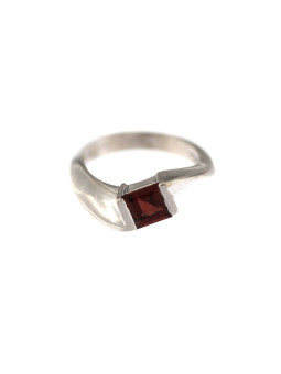 White gold garnet ring DBA06-01