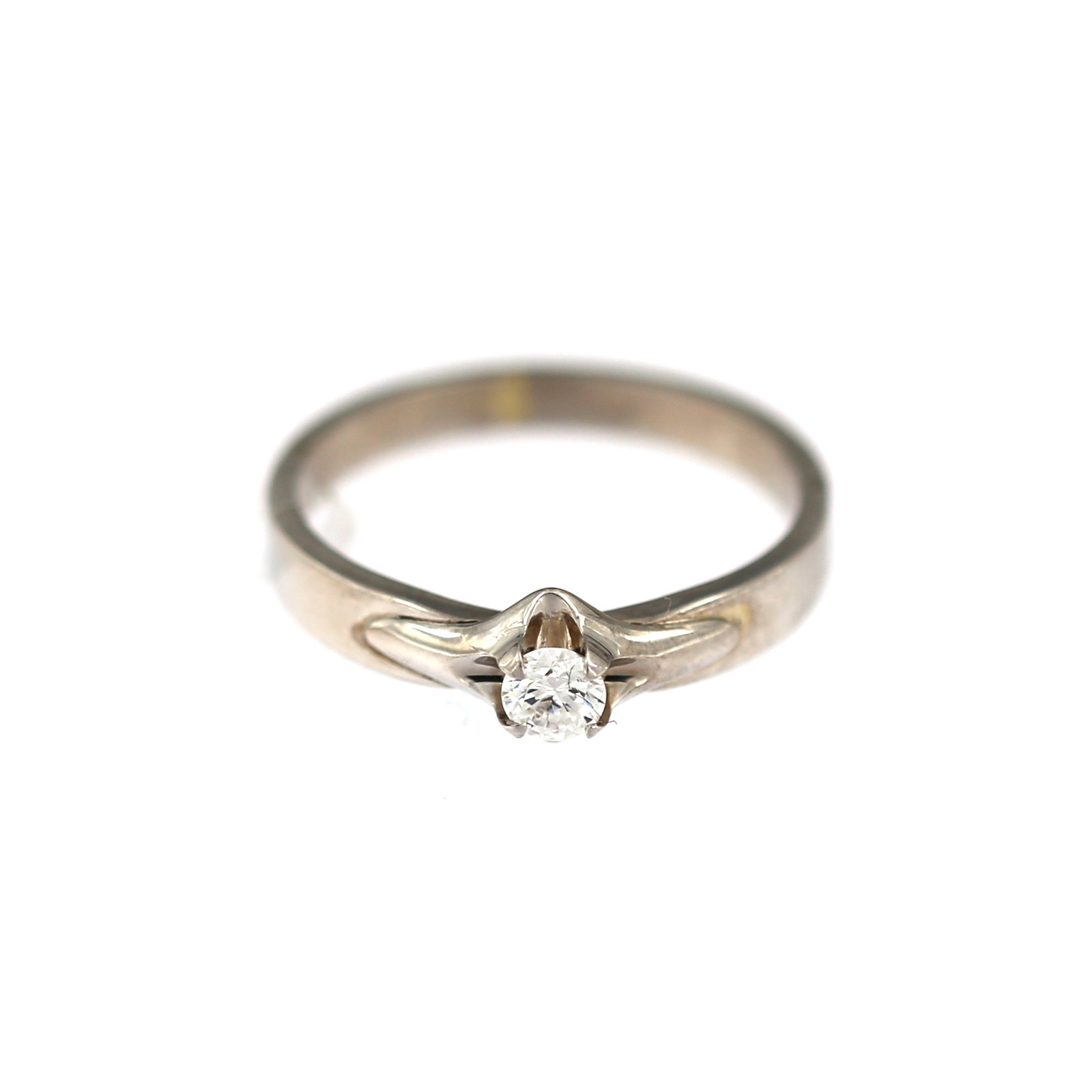 White gold engagement ring DBS01-01-34