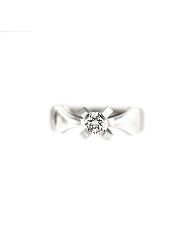 White gold engagement ring with diamond DBBR01-05
