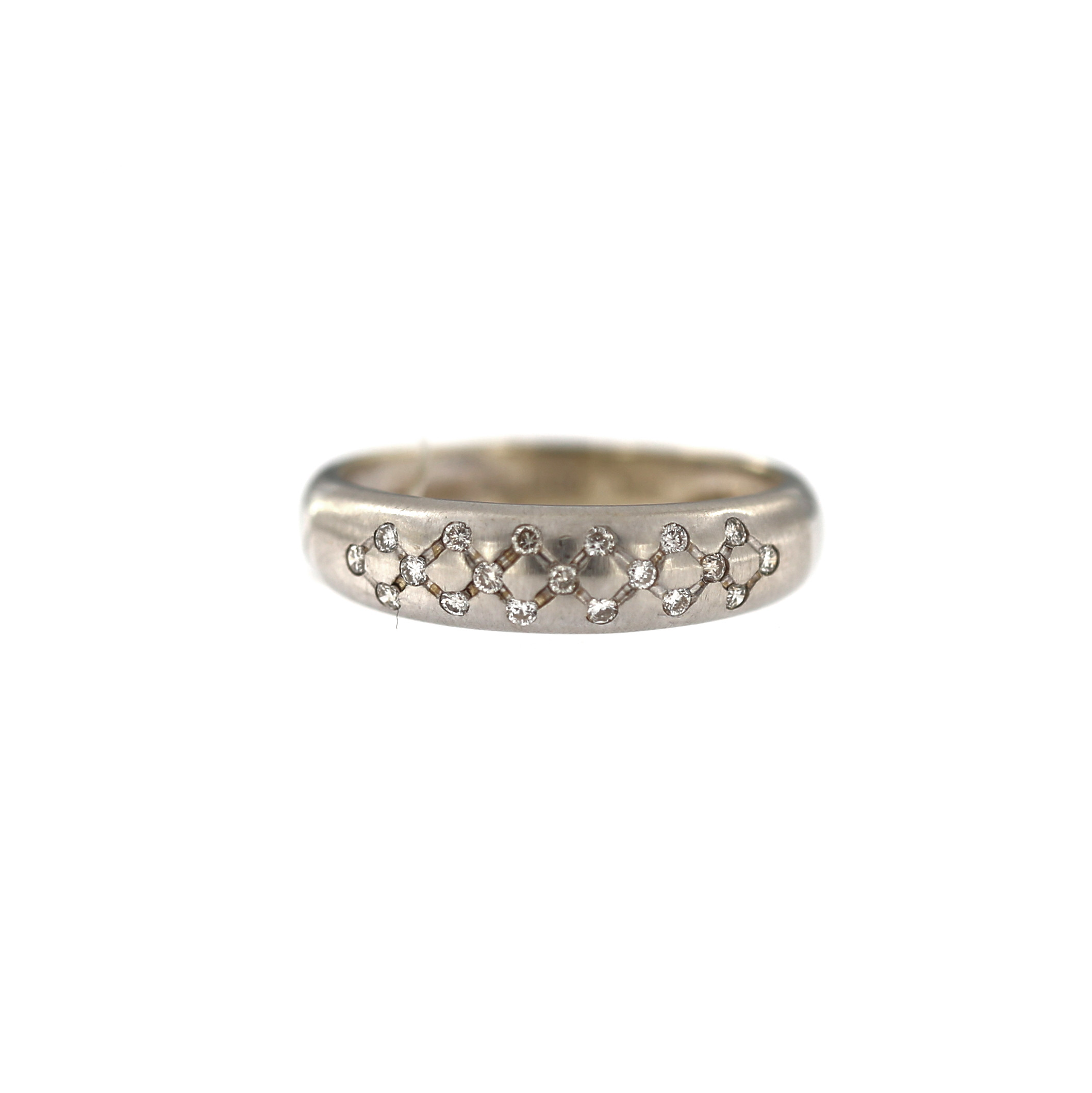 White gold ring with diamonds DBBR13-14