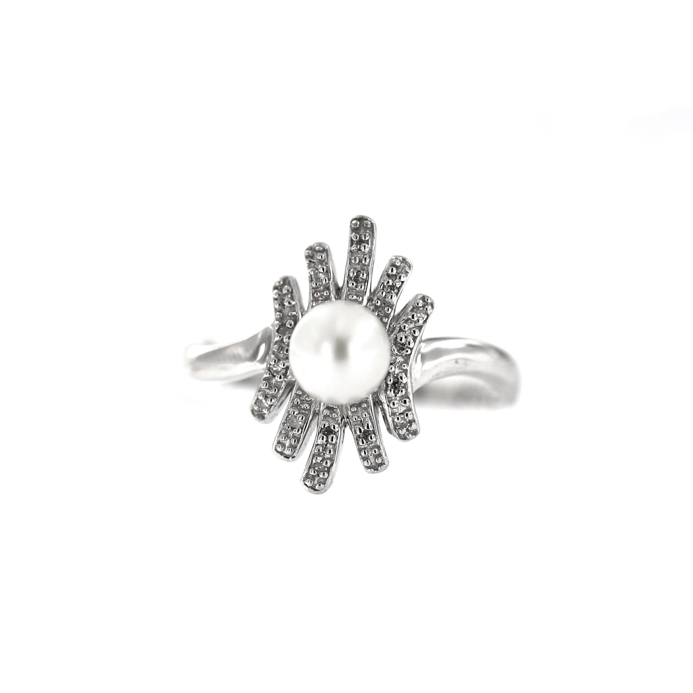White gold ring with pearl and diamonds DBBR14-PRL-01