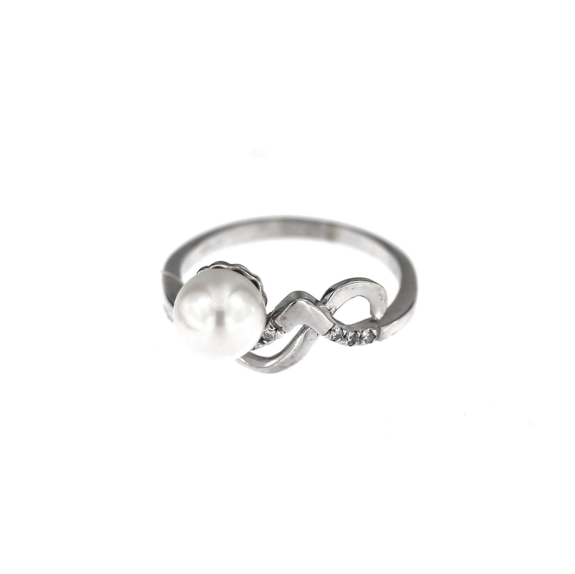 White gold ring with pearl and diamonds DBBR14-PRL-11