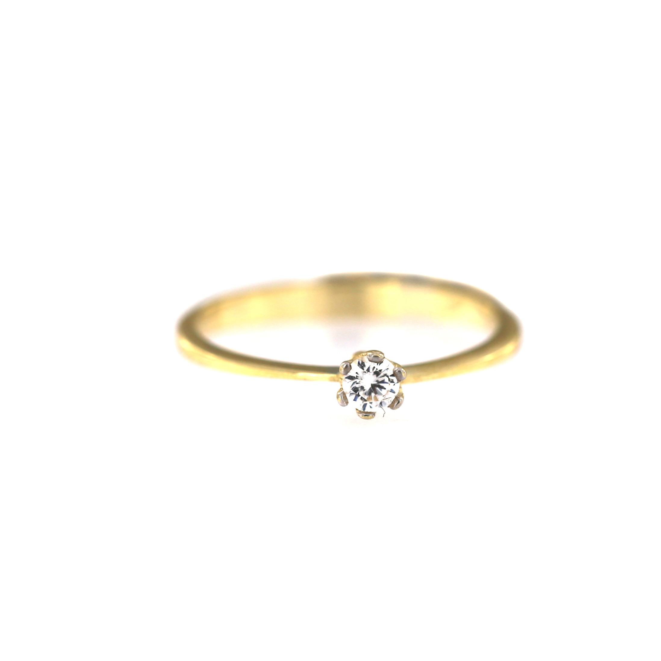 Yellow gold engagement ring DGS01-03-05