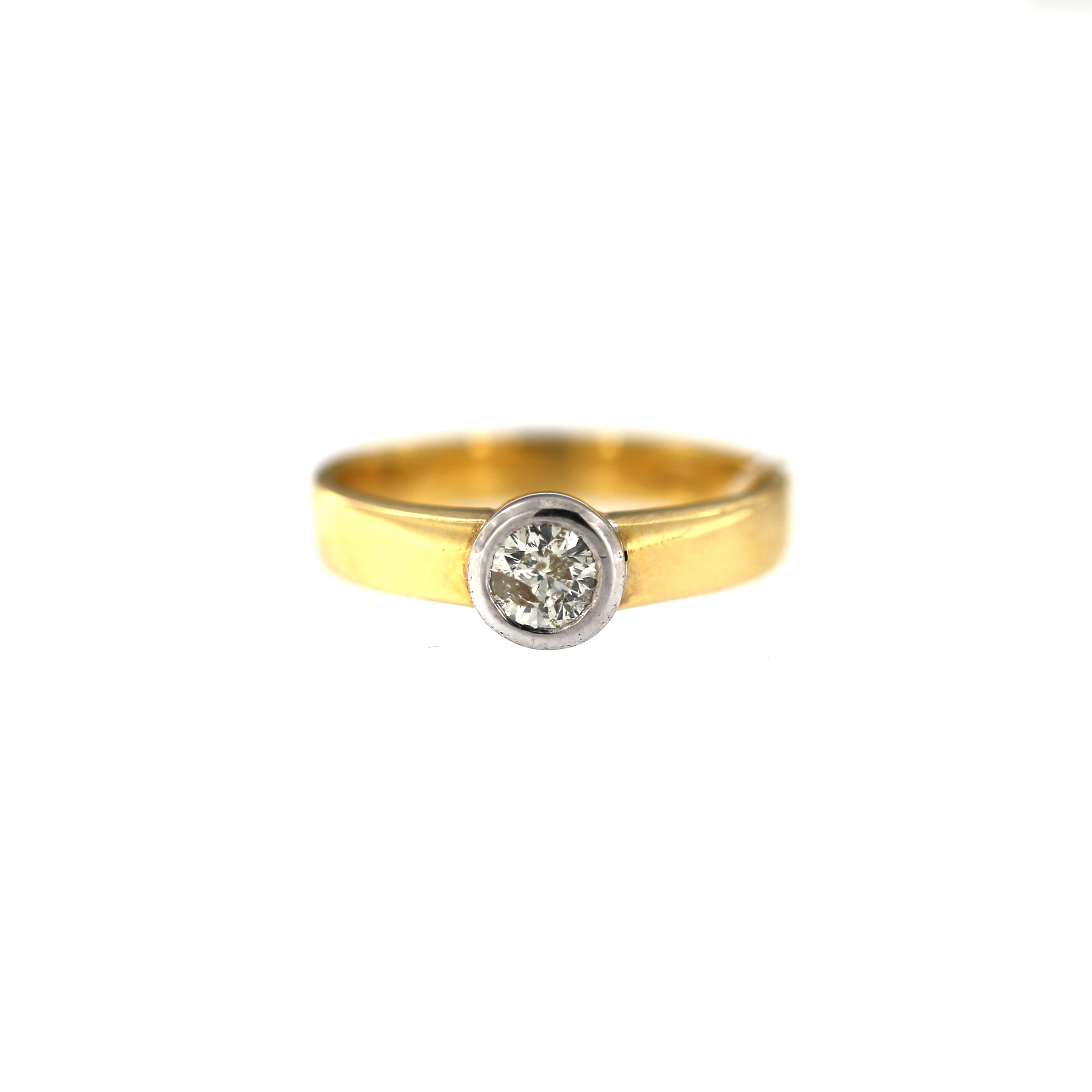 Yellow gold engagement ring with diamond DGBR05-10