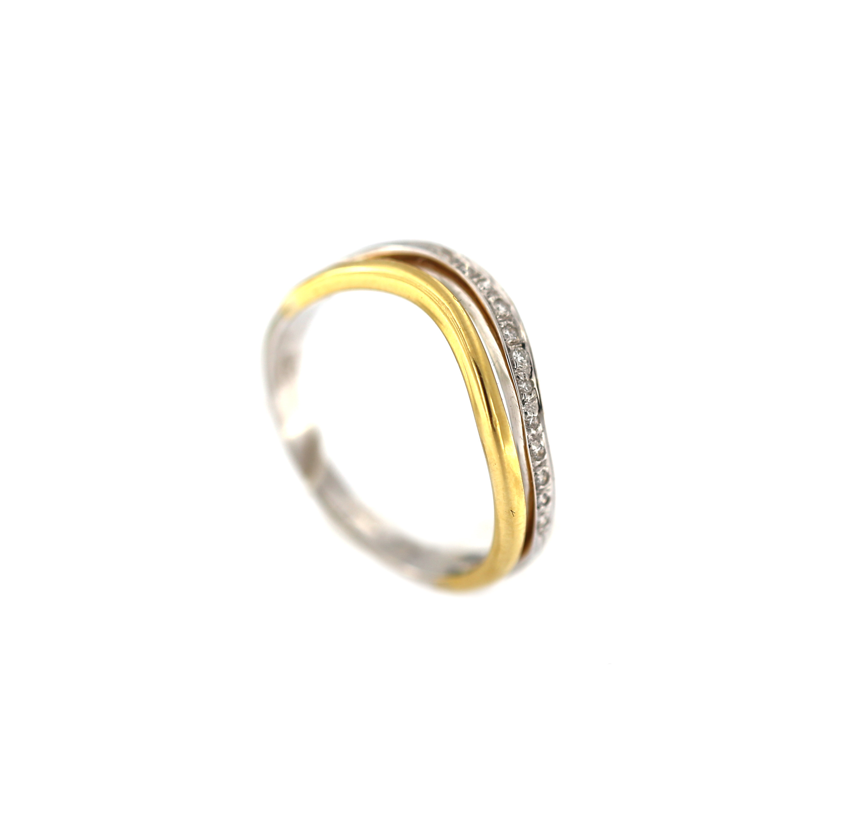 Yellow gold ring with diamonds DGBR10-01
