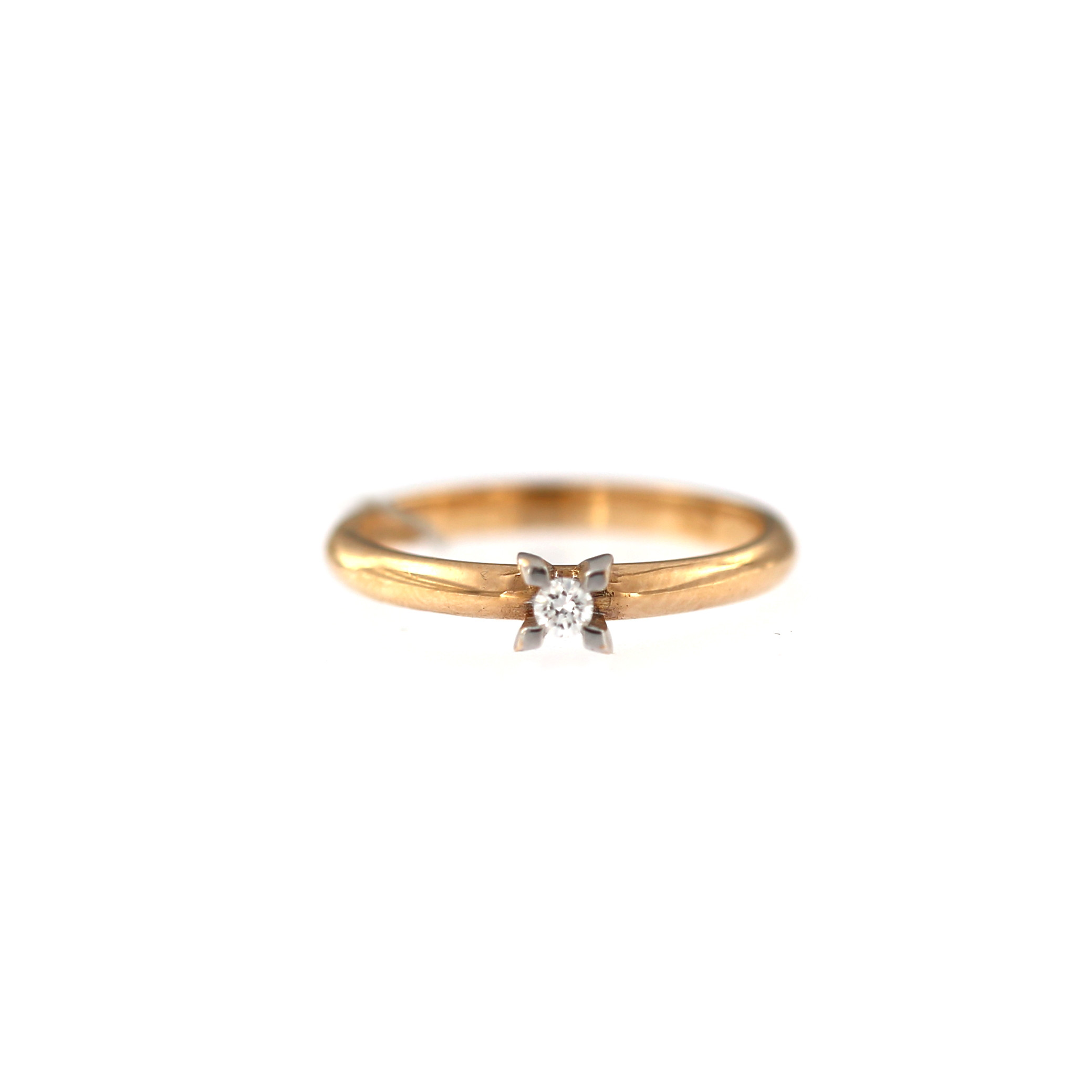 tanishq diamond gold ring