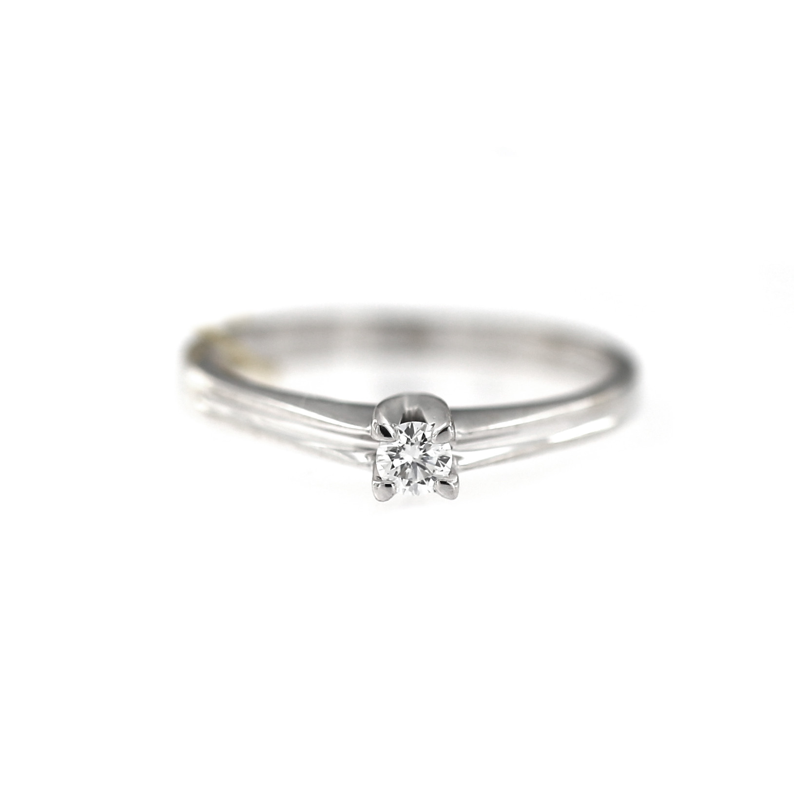 White gold engagement ring with diamond DBBR01-13 15.5MM