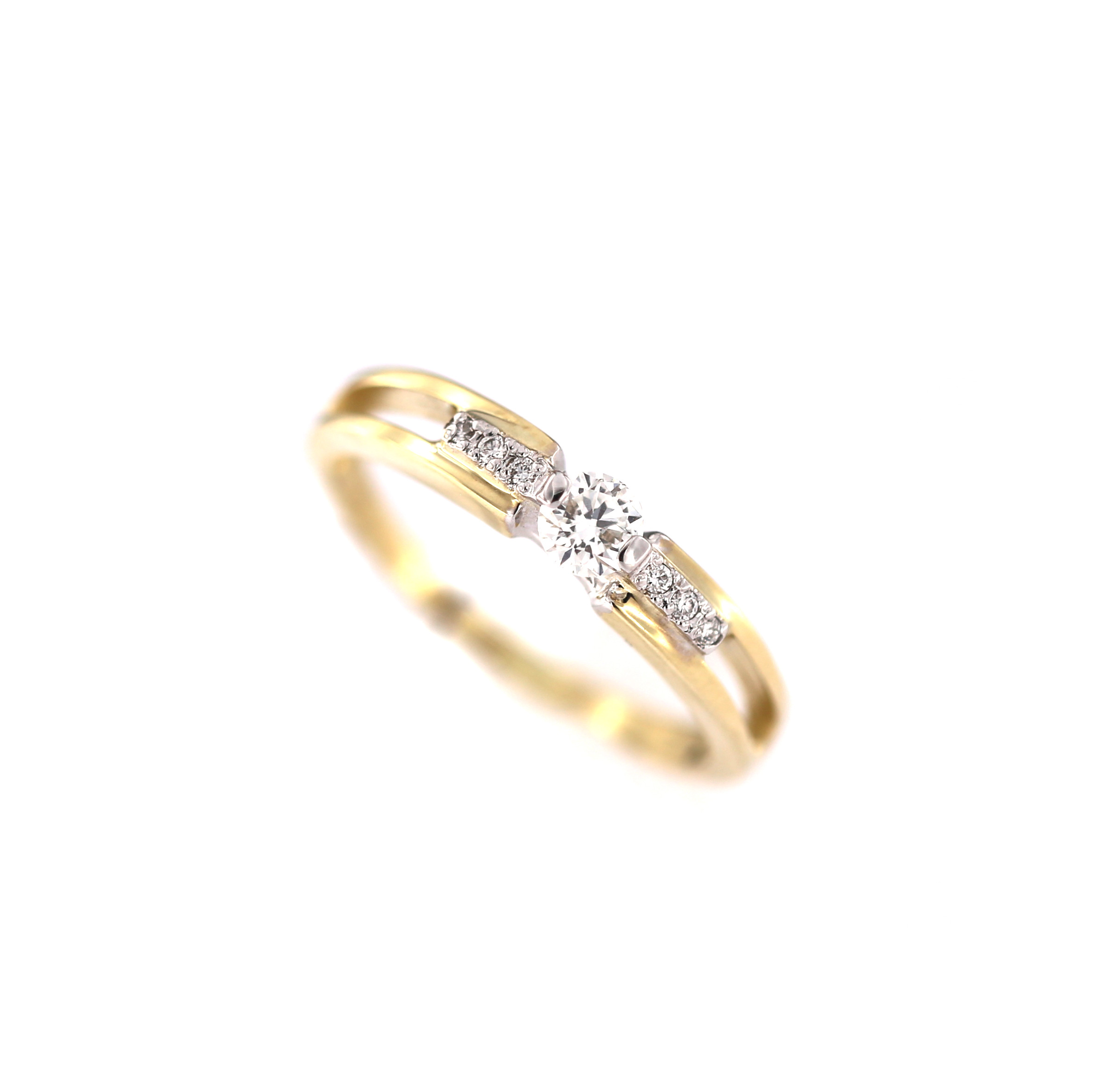 Yellow gold engagement ring with diamond DGBR08-18