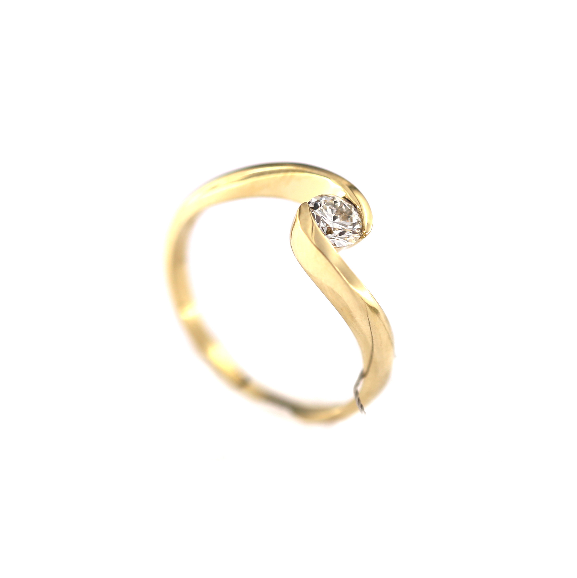 Yellow gold engagement ring with diamond DGBR09-16