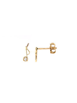 Yellow gold stud earrings...