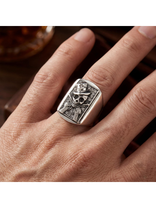 Sterling Silver Pirate Skull Ring BIKER-Ž-24 D22