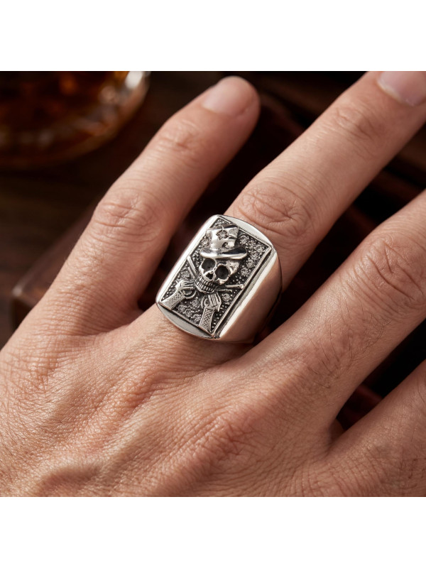 Sterling Silver Pirate Skull Ring BIKER-Ž-24 D22