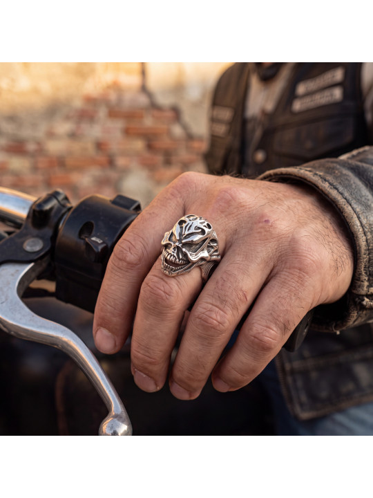 Sidabrinis žiedas su kaukole BIKER-Ž-27