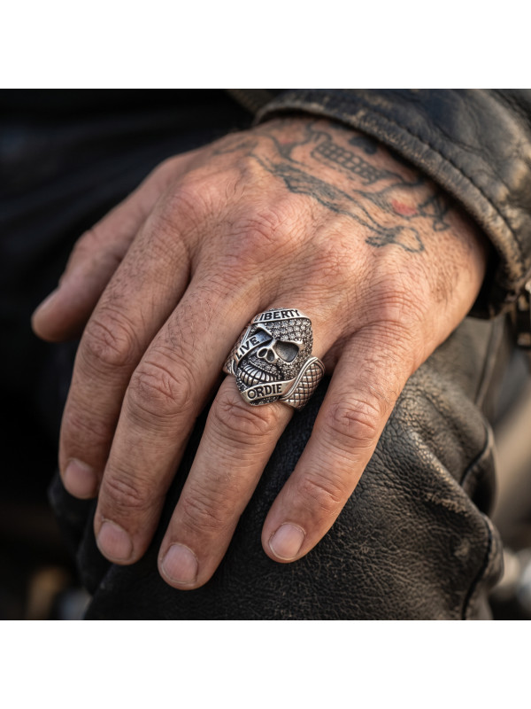 Silver “Live Free or Die” Skull Ring BIKER-Ž-35